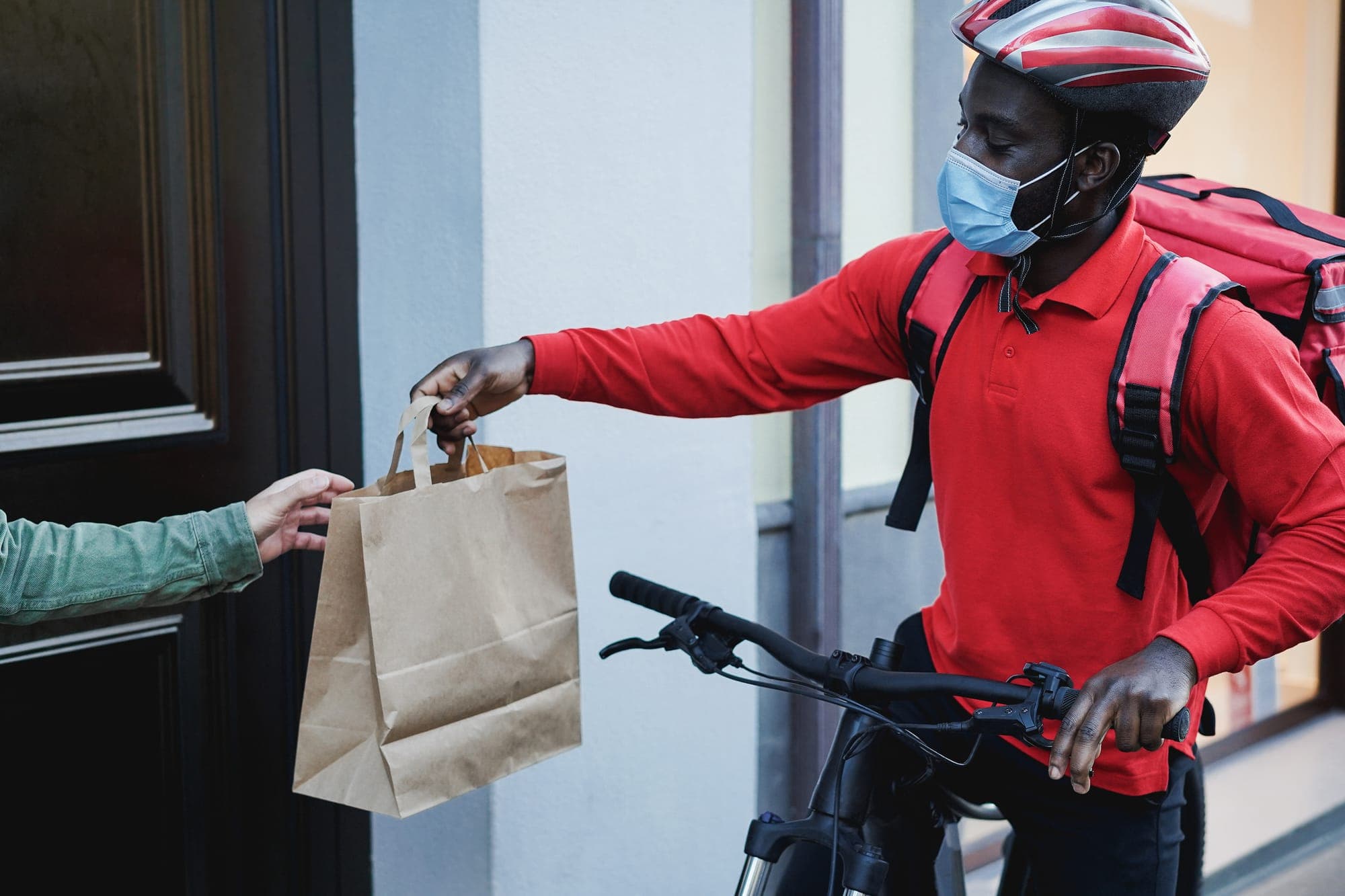 Brazil food delivery, 214M consumers and growing demand